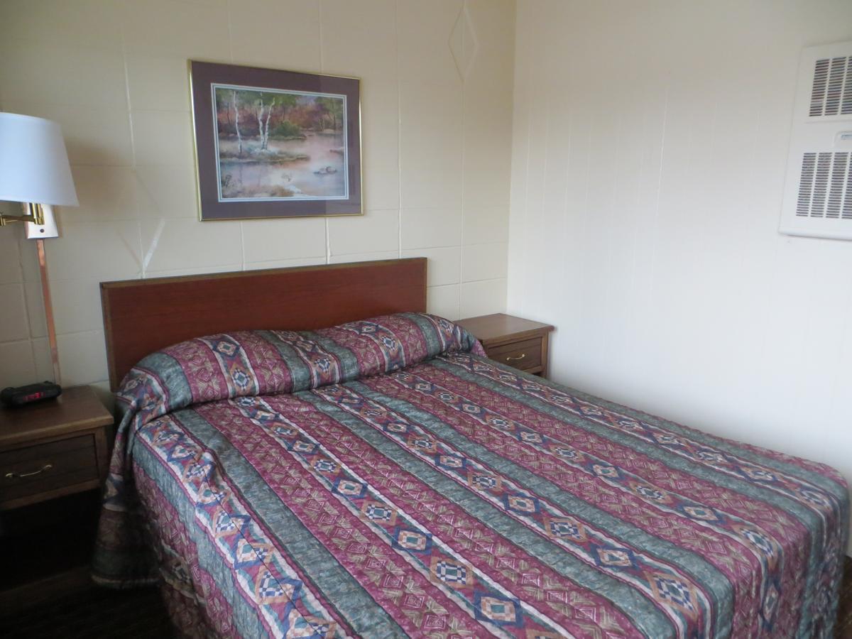 Carter Lake Deluxe Inn/Extended Stay - Council Bluffs מראה חיצוני תמונה